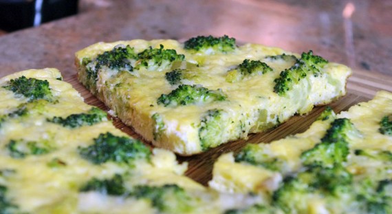 Farmer’s Market Frittata: Broccoli & Bell Pepper