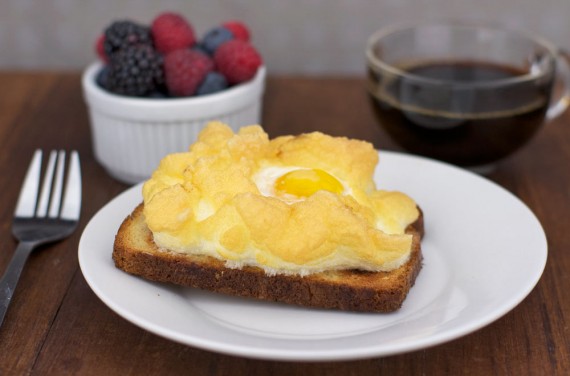 Retro Recipe: Baked Egg Nest