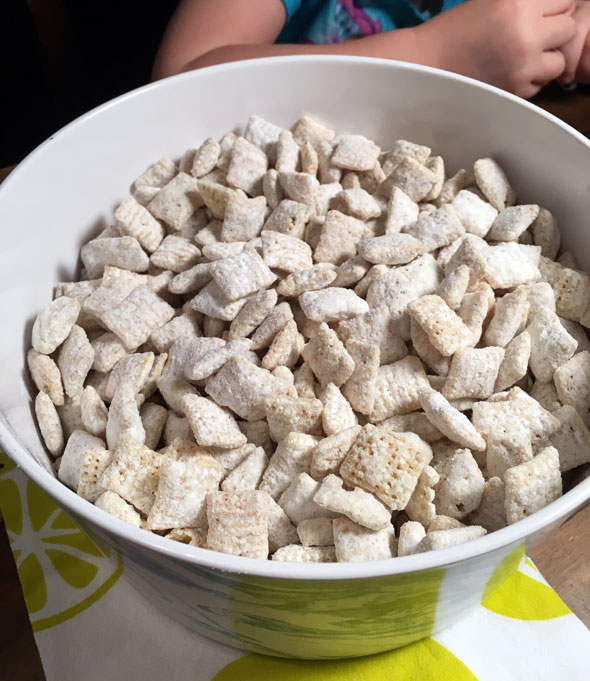 Blueberry Lemon Muddy Buddies