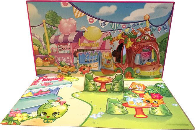 Shopkins Cutie O's Cereal Box Play Scene Shopkins Cutie O's Cereal Box Play Scene