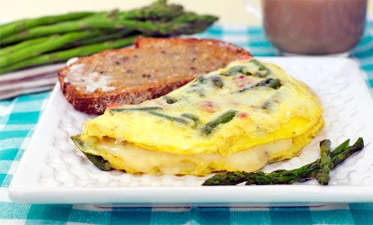 Asparagus Egg-Stravaganza Omelette