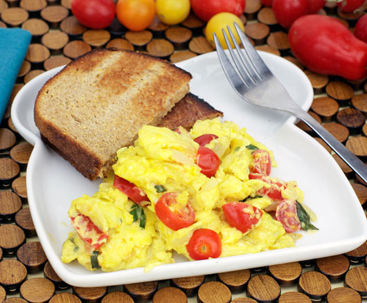 Onion And Tomato Scramble