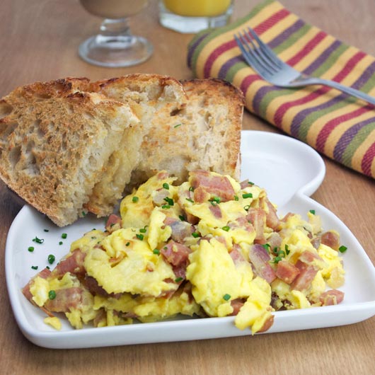 Ham And Onion Scramble