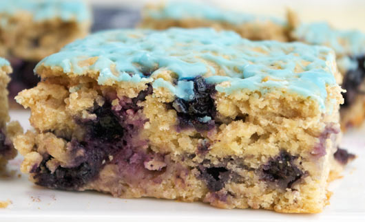 Blueberry Oatmeal Breakfast Cake