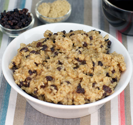 Cinnamon Currant Microwave Oatmeal