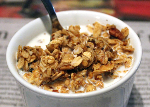 Wheat-Free Maple Granola