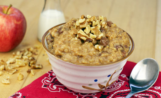 Steel Cut Apple Oatmeal (Crockpot)