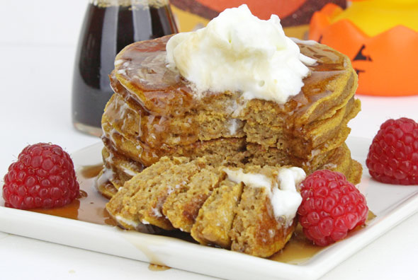 Whole Wheat Pumpkin Pancakes