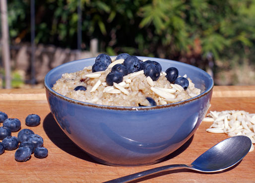 Blueberry Almond Oatmeal