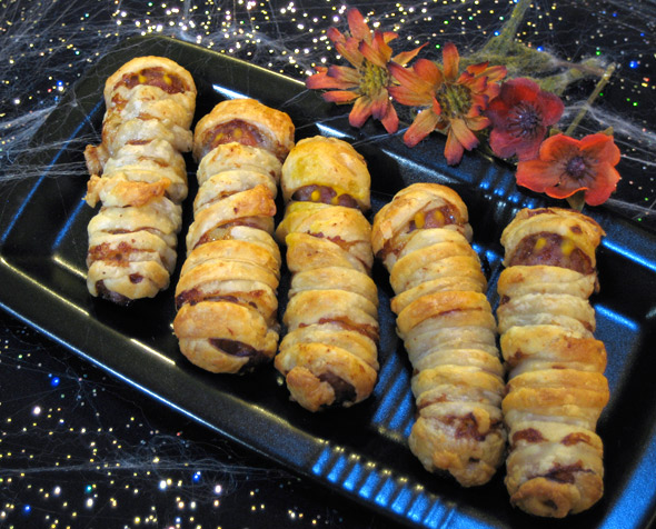 Breakfast Sausage Mummies