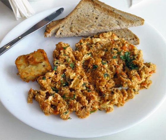 Akoori (Scrambled Eggs)