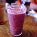 Fresh Berry & Honey Yogurt Smoothie