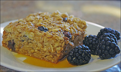 Baked Banana Raisin Oatmeal