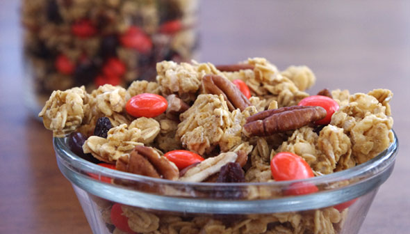 Halloween Pumpkin Pecan Pie Granola