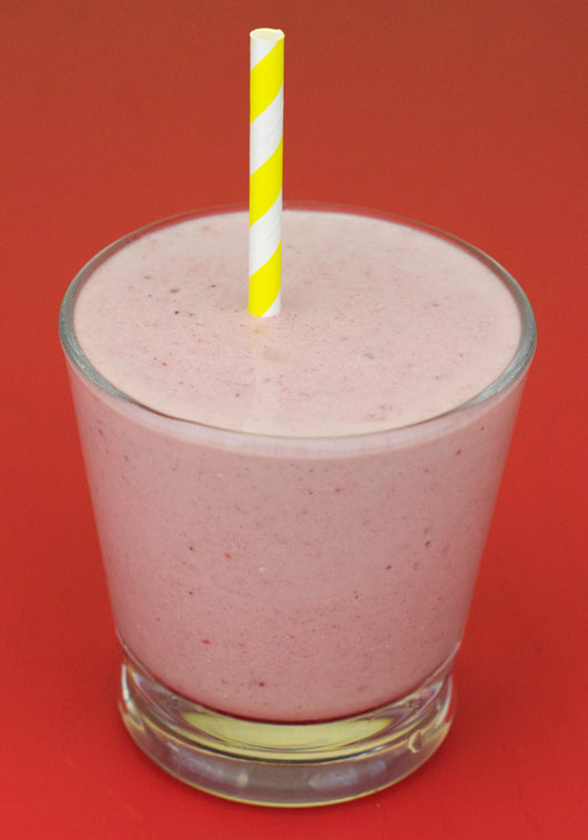 Banana Strawberry Oatmeal Smoothie