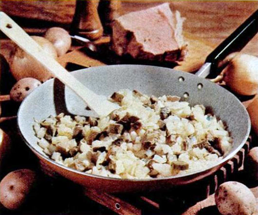 Sautéed Roast Beef Hash (1978 Vintage Recipe)