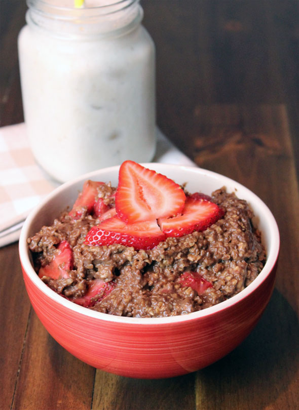 Chocolate-Covered Strawberry Oatmeal