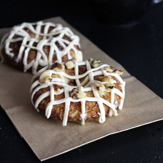 Baked Cinnamon Roll Donuts