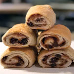 Sweet Raisin Roll-Ups