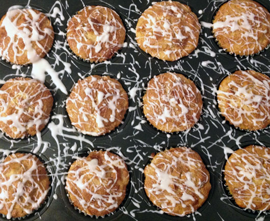 Apple Buttermilk Muffin Pan