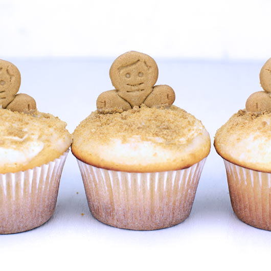 Jumbo Eggnog Muffins