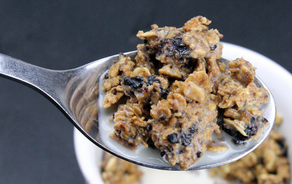 Fruit And Nut Granola Clusters