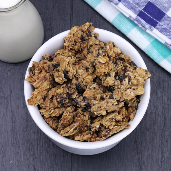 Fruit And Nut Granola Clusters