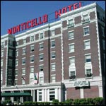 Monticello Hotel in Longview